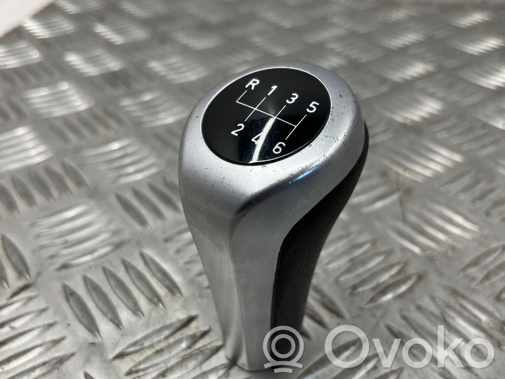Gear shift switch/knob
