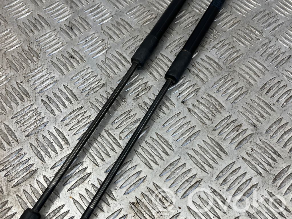 BMW 3 E90 E91 Tailgate/trunk strut/damper 