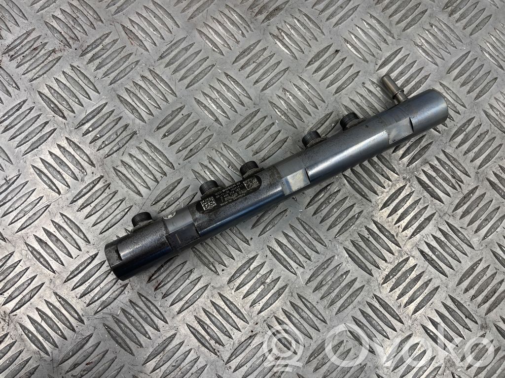 BMW 3 E90 E91 Fuel main line pipe 