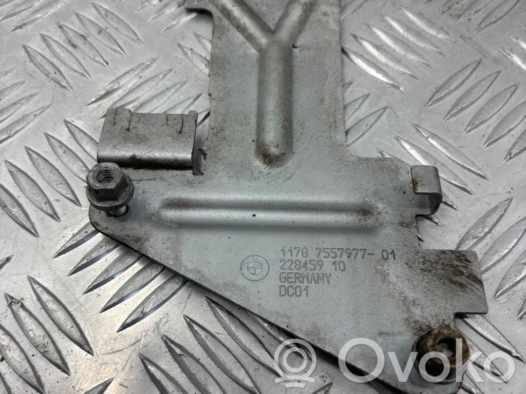 BMW 3 E90 E91 Other engine bay part 