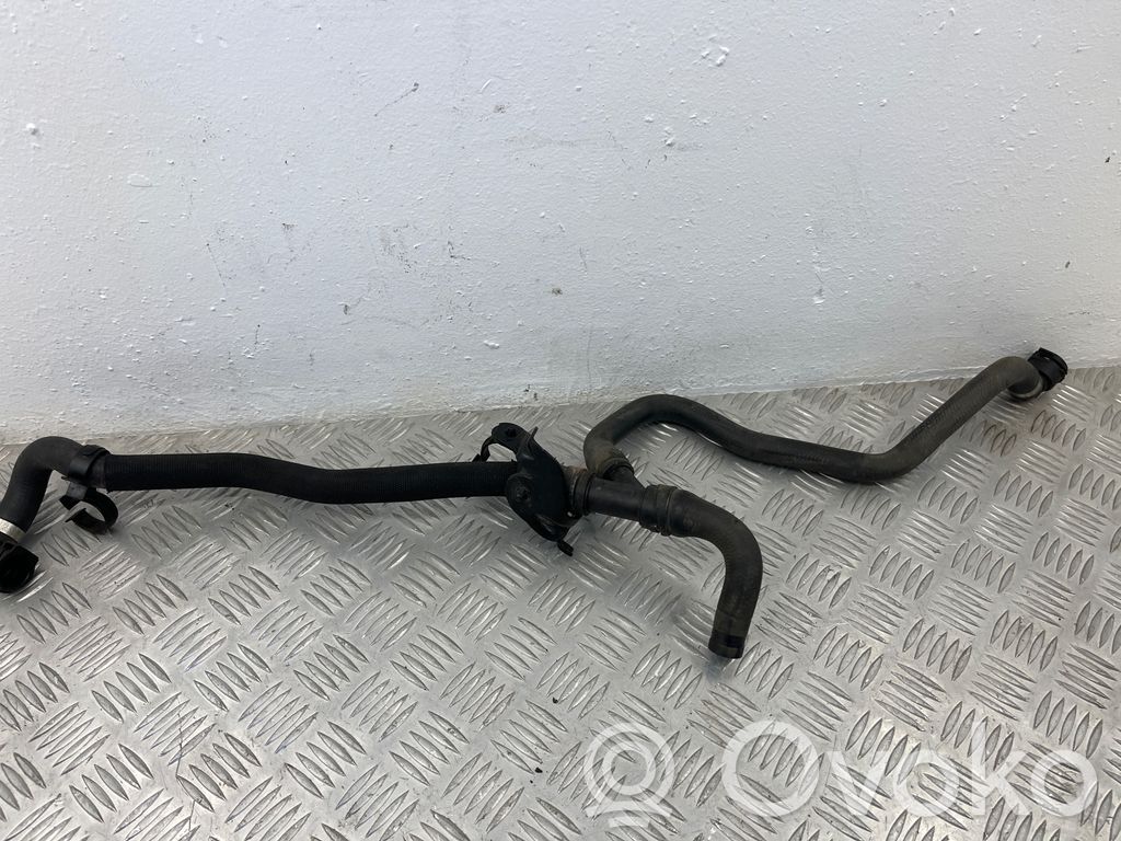 Engine coolant pipe/hose   7537315