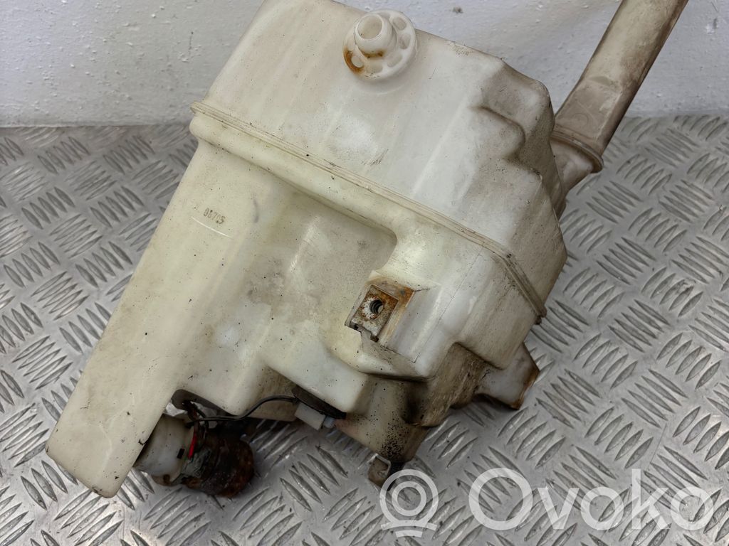 Logu šķidruma tvertne   GP9A67480