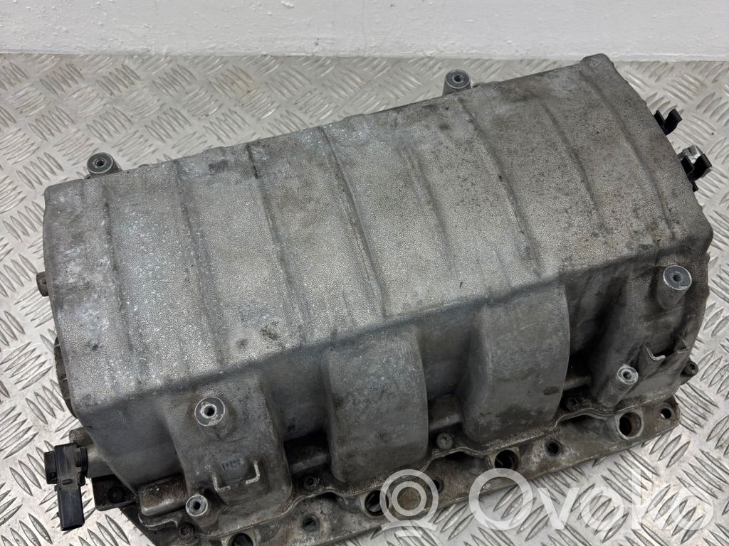 BMW 5 E60 E61 Intake manifold 