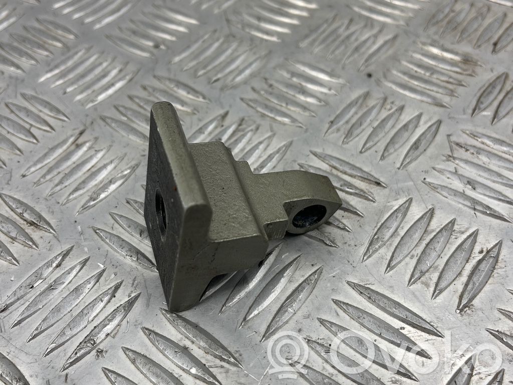 BMW 5 E60 E61 Rear door upper hinge 