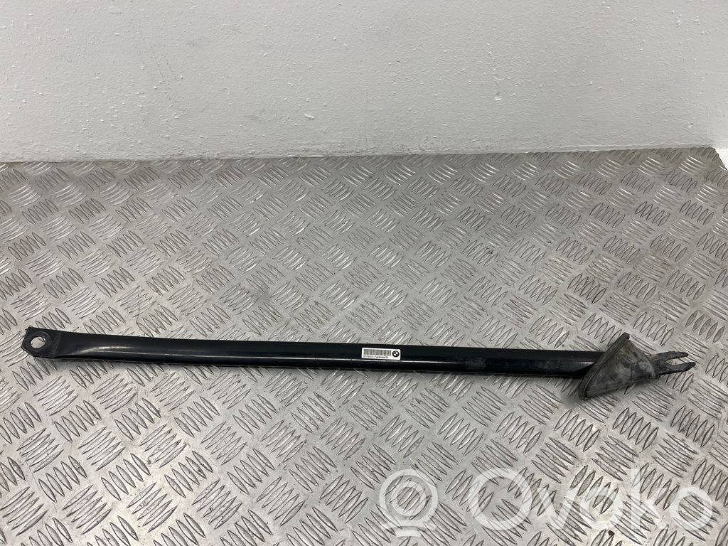 BMW 1 E81 E87 Other engine bay part 