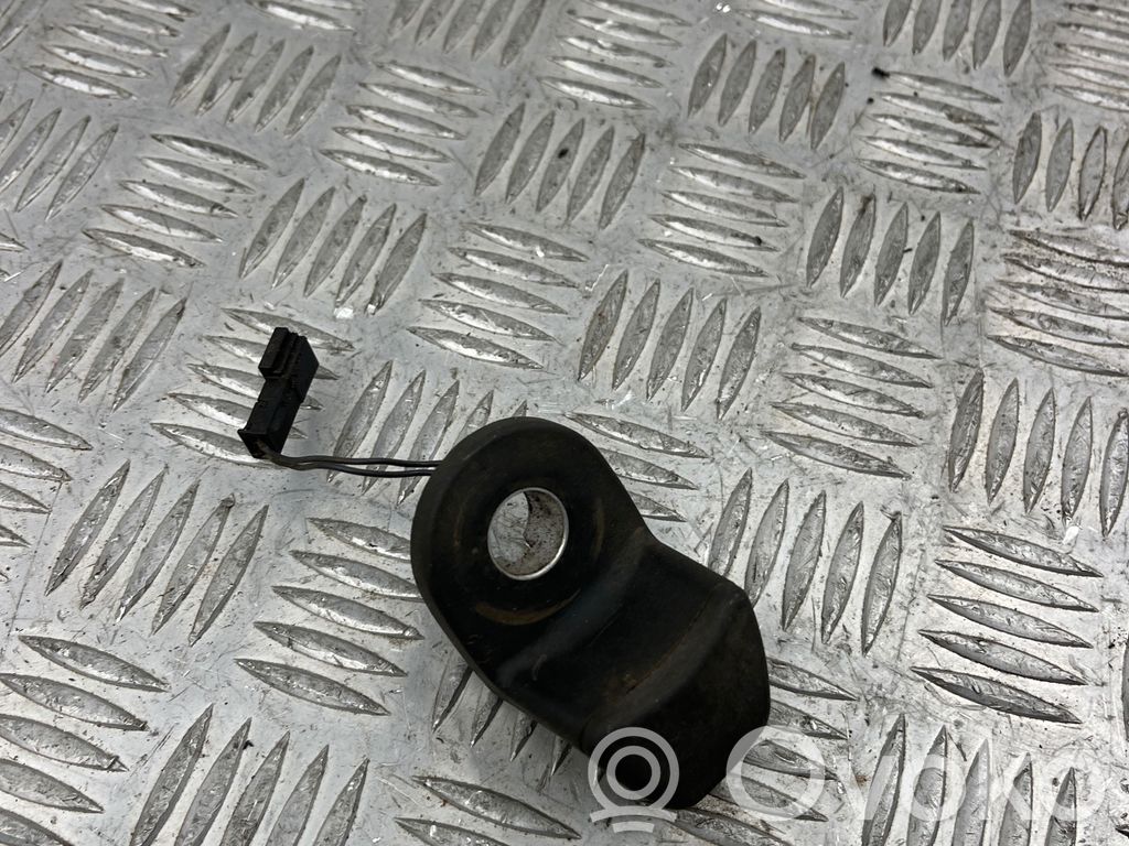 BMW 5 E60 E61 Tailgate glass/window release handle 