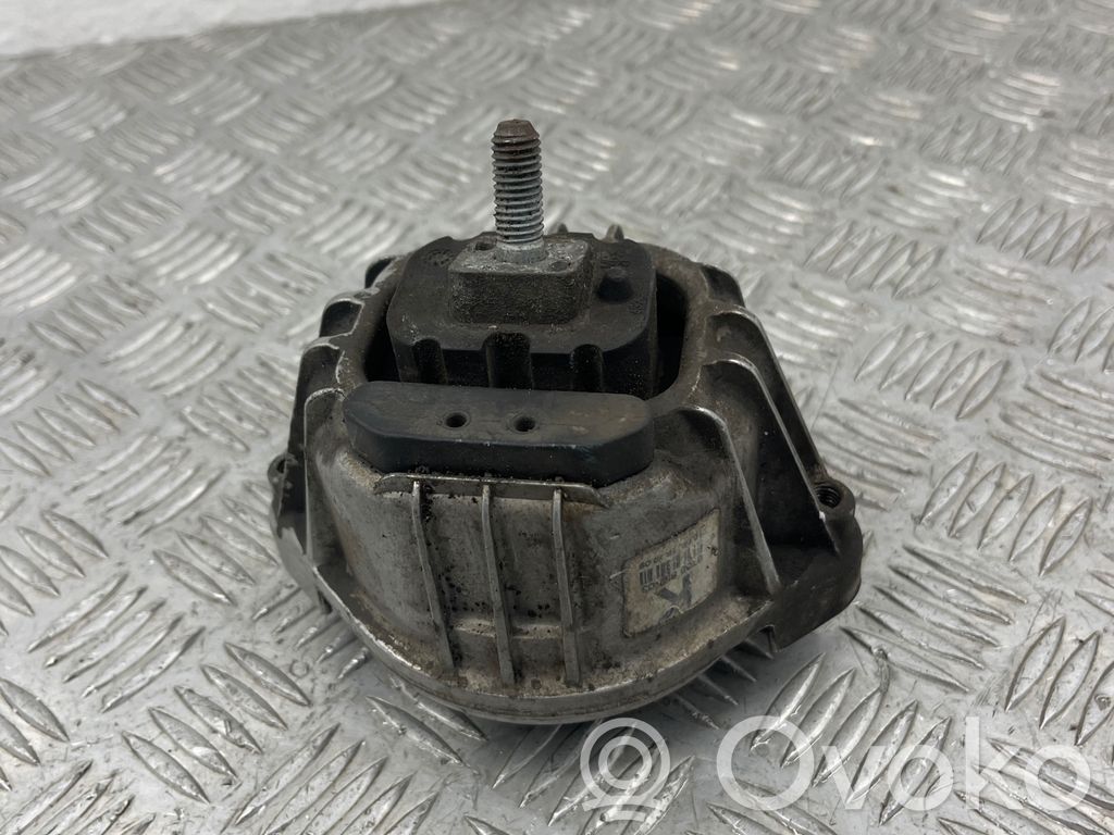 BMW 1 E81 E87 Engine mount bracket 
