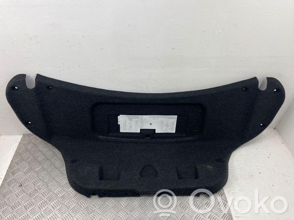 BMW 5 E60 E61 Apdaila galinio dangčio 