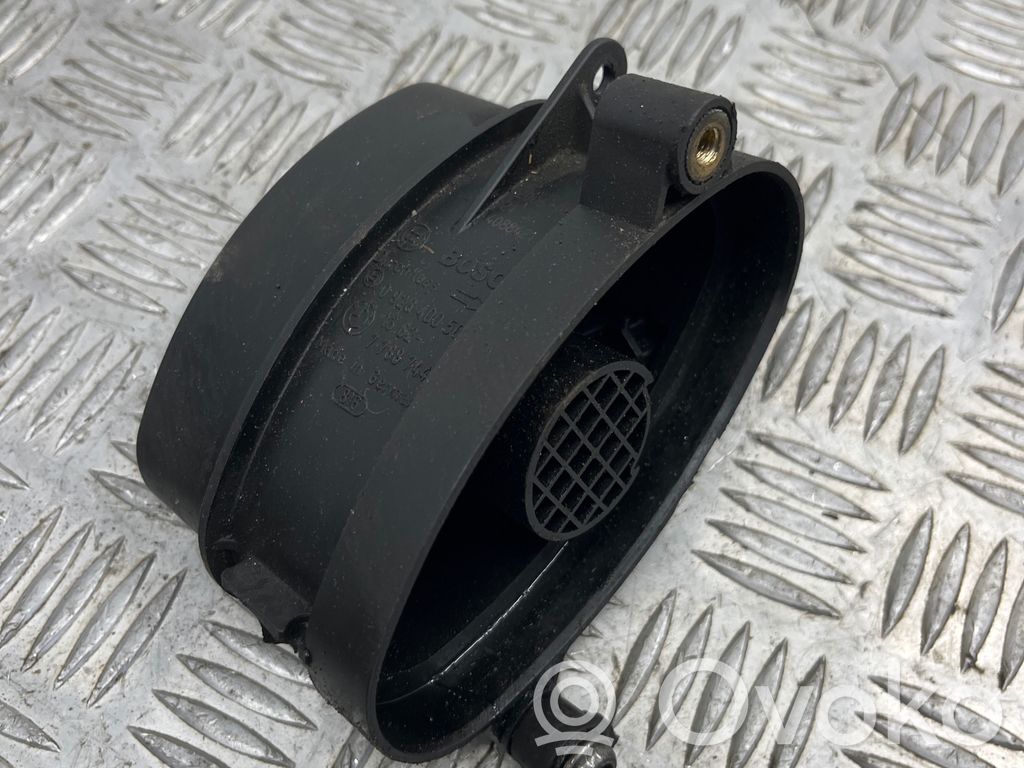 BMW 3 E90 E91 Mass air flow meter 