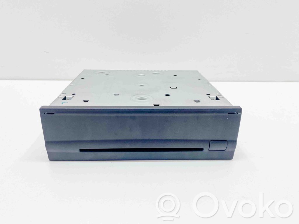 Mercedes-Benz SL R230 Radio/CD/DVD/GPS head unit 