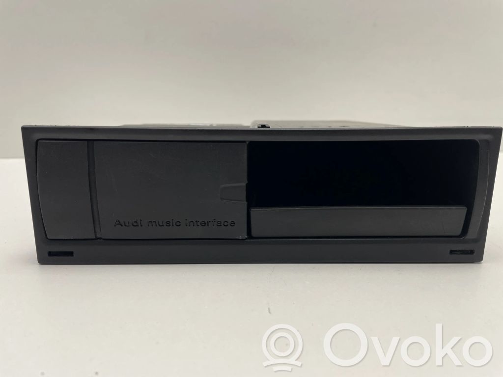 Audi A6 S6 C6 4F Audio HiFi garso valdymo blokas 