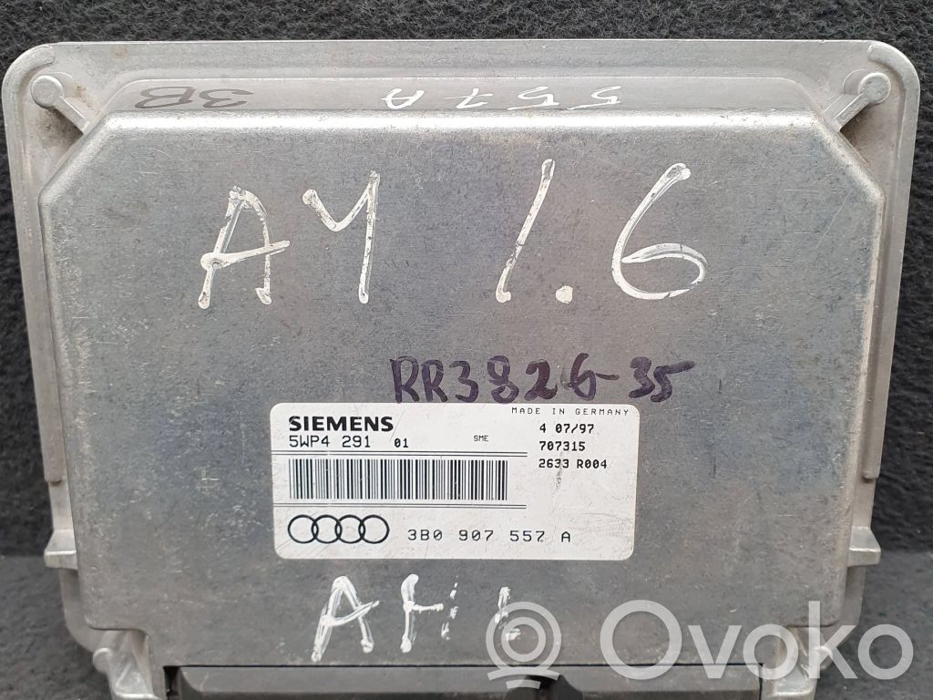 Audi A4 S4 B5 8D Engine control unit/module 