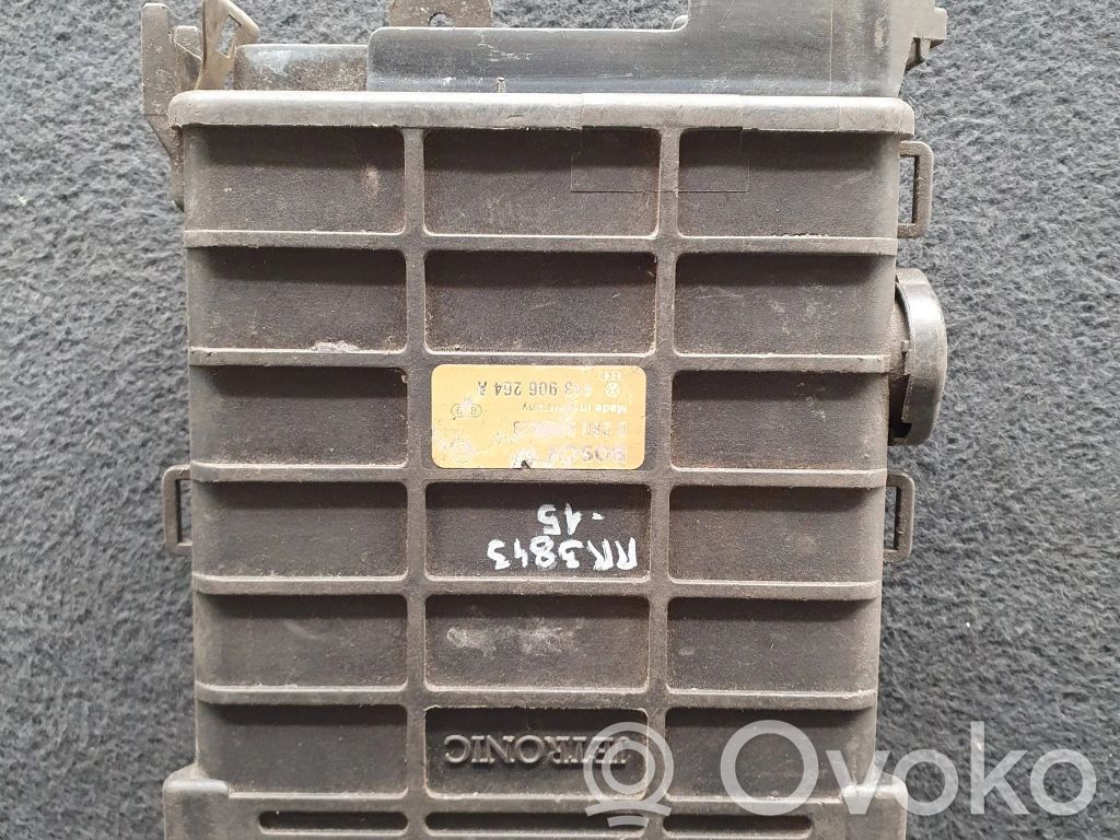 Audi 80 90 B3 Engine control unit/module 