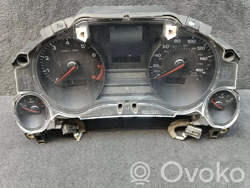 Audi A8 S8 D3 4E Speedometer (instrument cluster) 