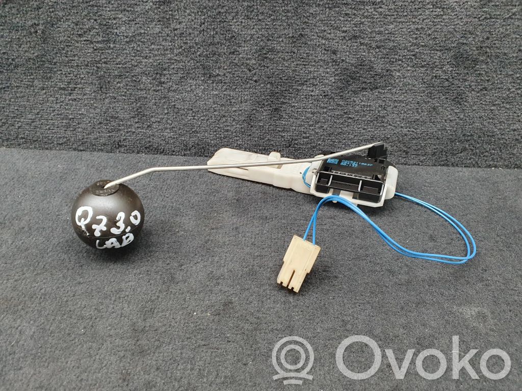 Audi Q7 4L Sensor de nivel de combustible 
