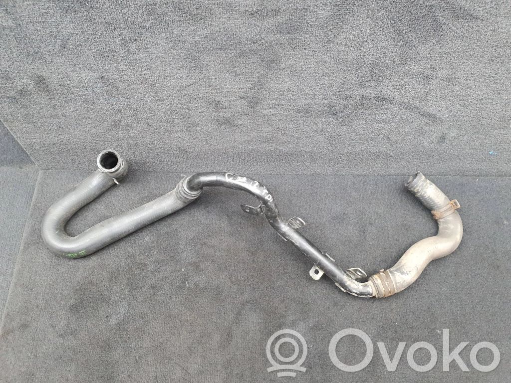 Audi A8 S8 D3 4E Engine coolant pipe/hose 