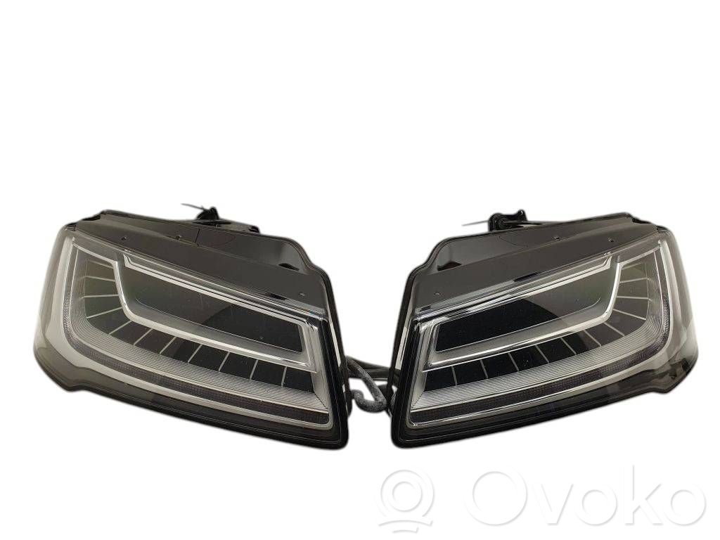 Audi A8 S8 D4 4H Lampy przednie / Komplet 