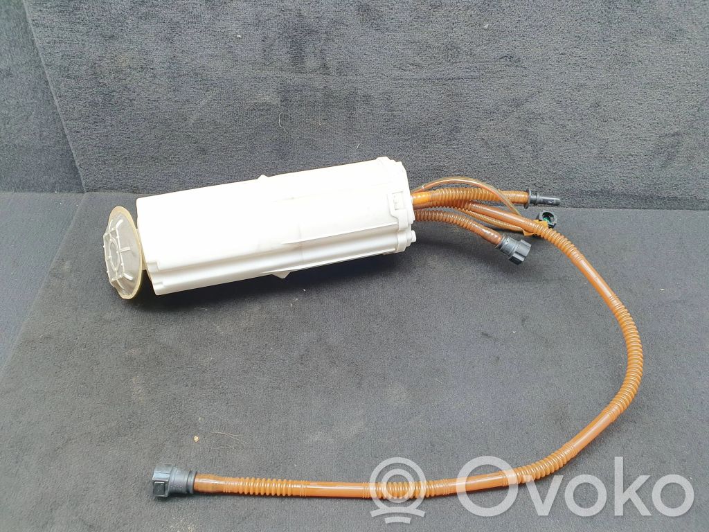 Audi A8 S8 D3 4E Bomba interna de combustible 