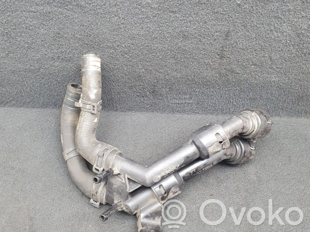 Audi A6 C7 Engine coolant pipe/hose 