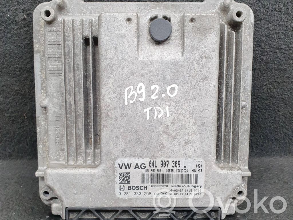 Audi A4 S4 B9 Engine control unit/module 
