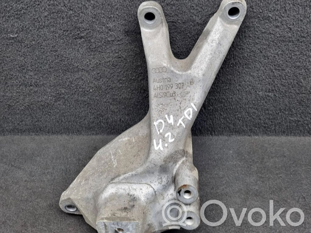 Audi A8 S8 D4 4H Engine mounting bracket 
