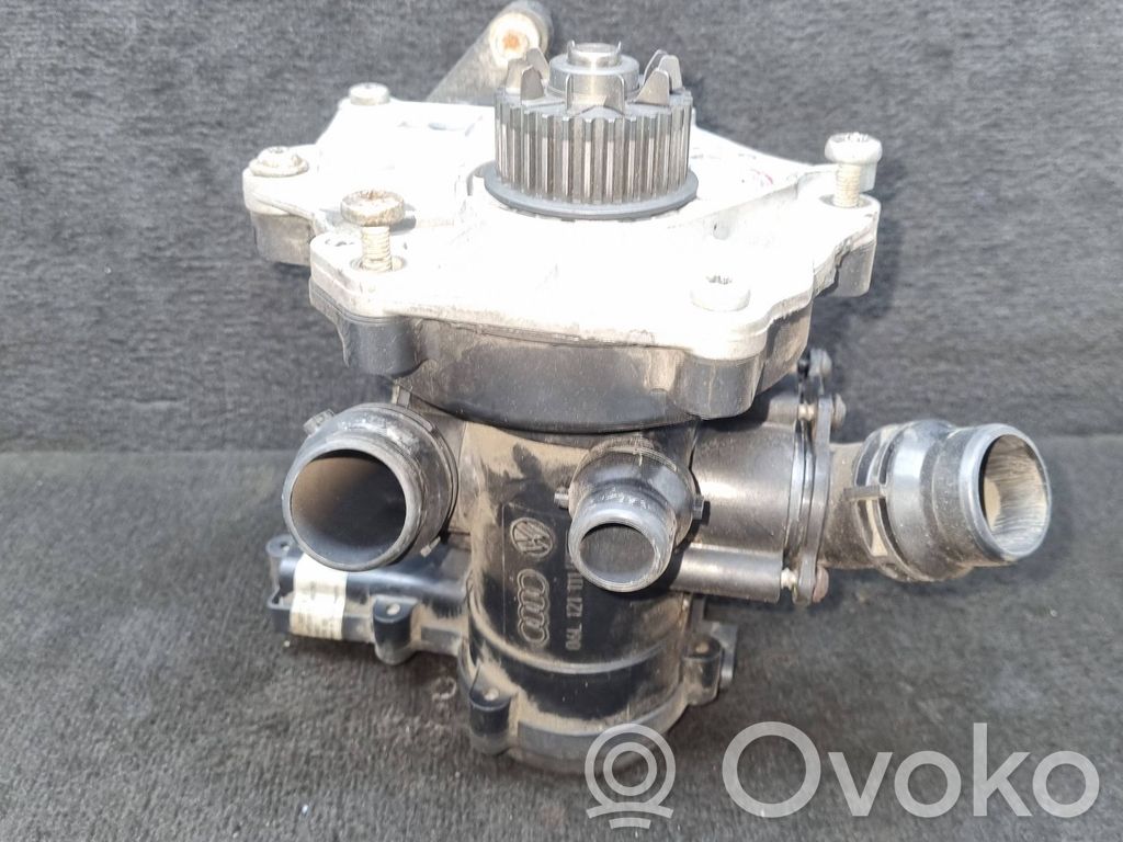 Audi A4 S4 B8 8K Termostaatin kotelo 