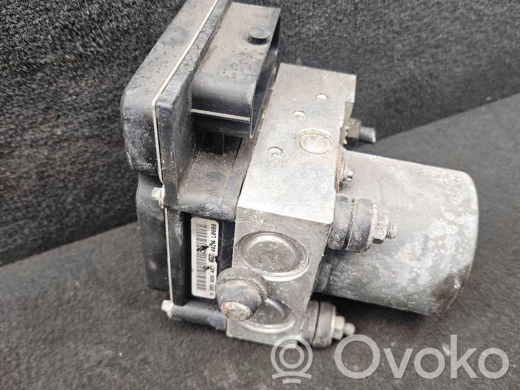 Audi A4 S4 B7 8E 8H ABS Pump 