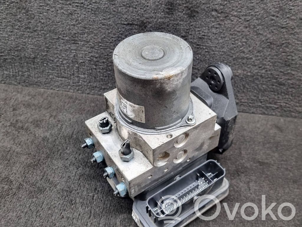Audi A4 S4 B9 ABS bloks 
