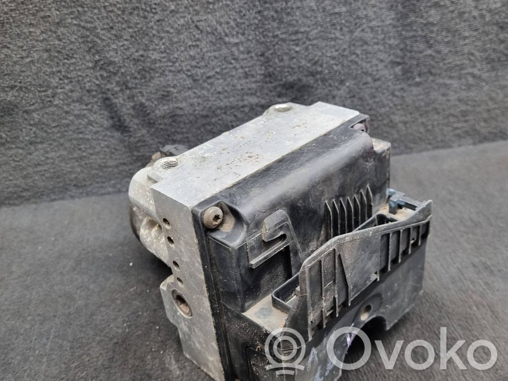 Audi A4 S4 B5 8D ABS Blokas 