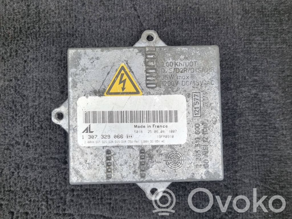 Audi A3 S3 A3 Sportback 8P Xenon control unit/module 