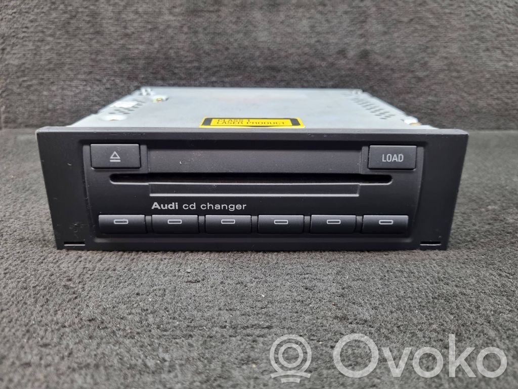 Audi A4 S4 B7 8E 8H CD/DVD changer 