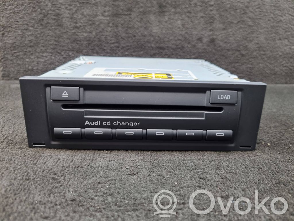 Audi A4 S4 B7 8E 8H CD/DVD mainītājs 