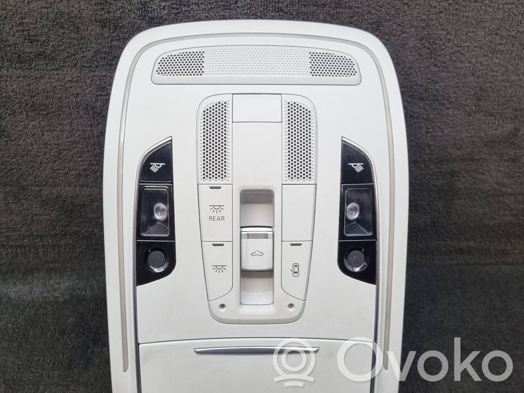 Audi A8 S8 D4 4H Luz del asiento delantero 