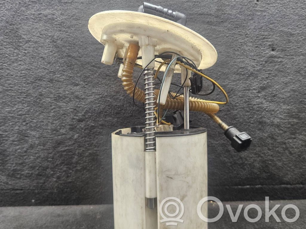 Audi A6 S6 C6 4F Bomba interna de combustible 