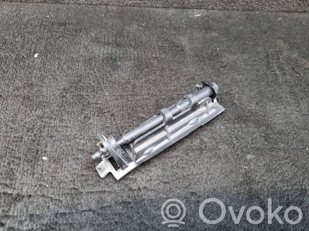 Audi A4 S4 B9 Uchwyt / Mocowanie zderzaka tylnego 