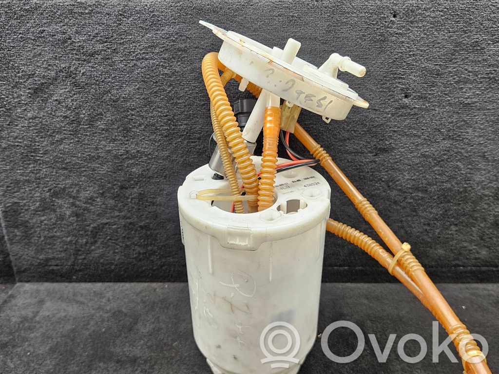 Audi Q7 4L Bomba interna de combustible 