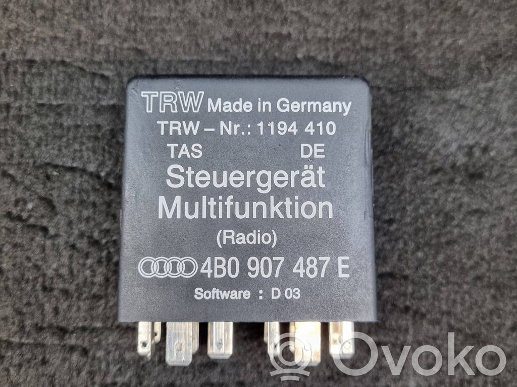 Audi A6 S6 C5 4B Muu rele 
