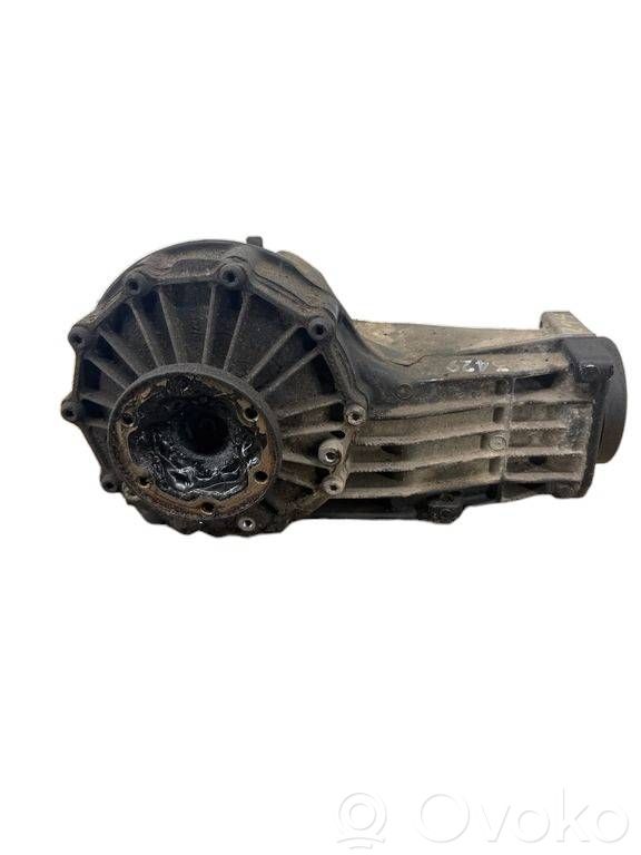 Audi A6 S6 C5 4B Galinis reduktorius 