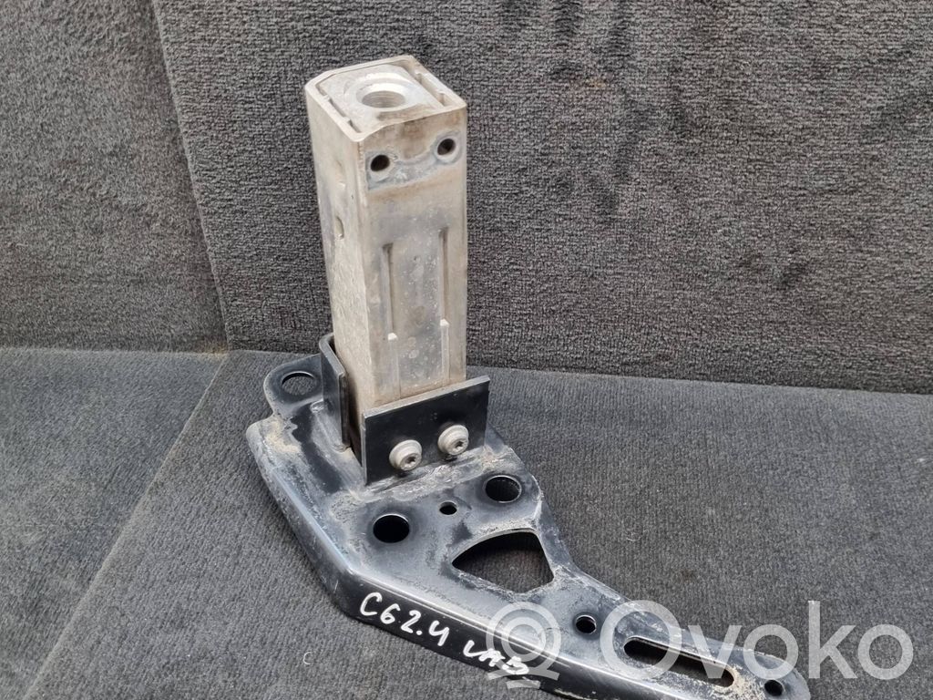 Audi A6 S6 C6 4F Front bumper mounting bracket 