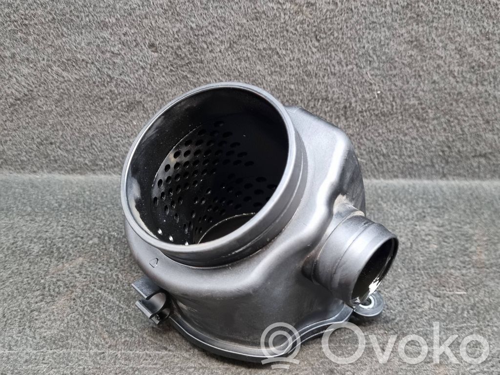 Audi A6 Allroad C7 Turboahtimen ilmanoton letku 