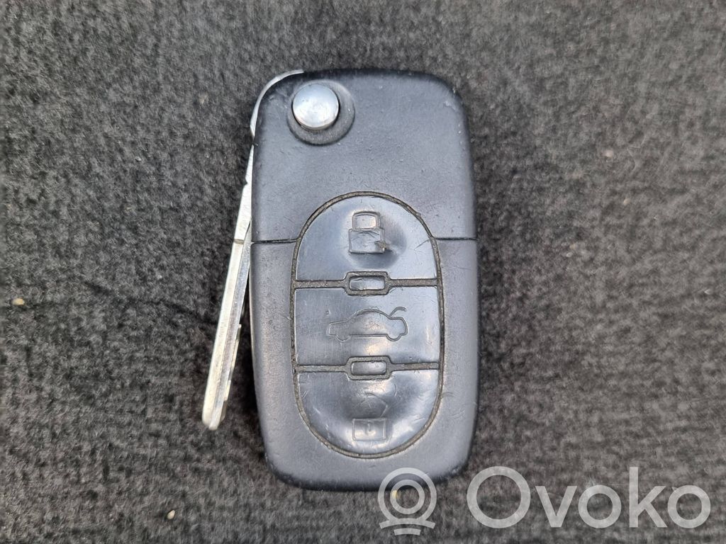 Audi A4 S4 B6 8E 8H Tarjeta/llave de arranque 
