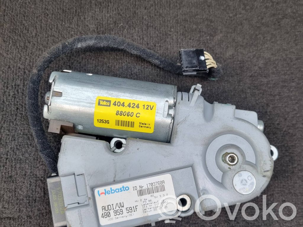 Audi A4 S4 B6 8E 8H Moottori/käyttölaite 