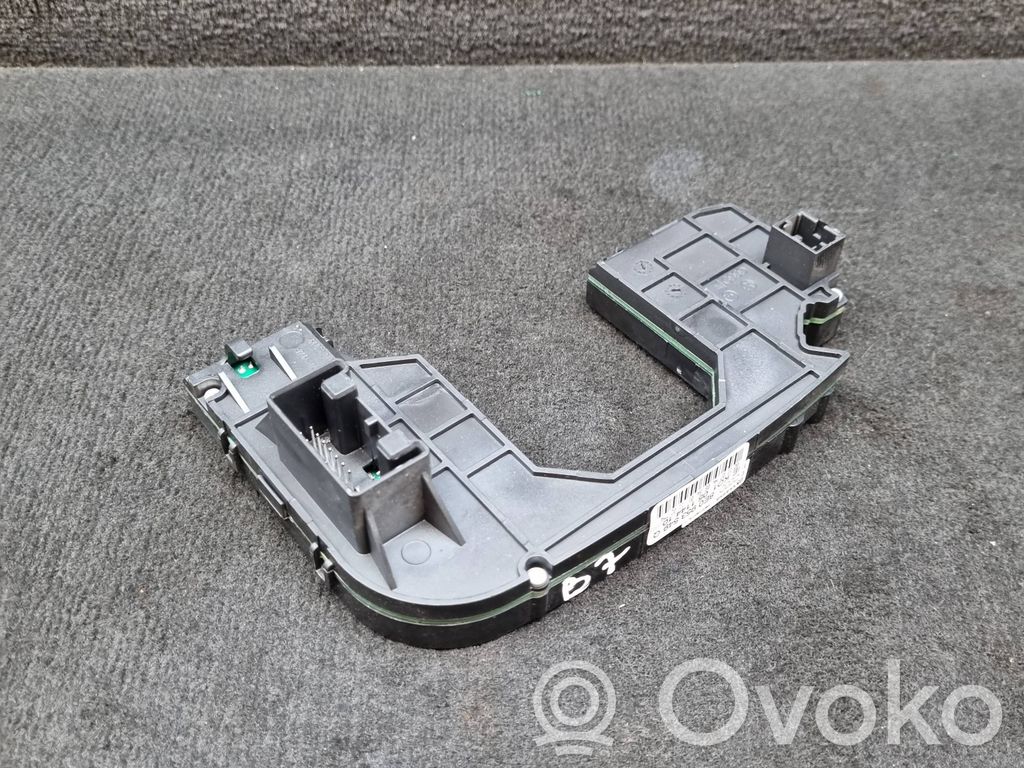 Audi A4 S4 B7 8E 8H Wiper turn signal indicator stalk/switch 