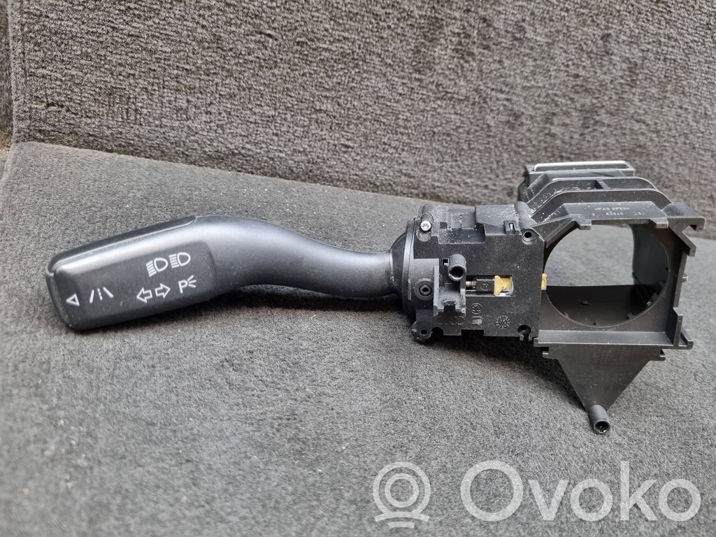 Audi A6 Allroad C6 Indicator stalk 