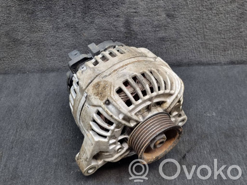 Audi A6 S6 C5 4B Ģenerators 