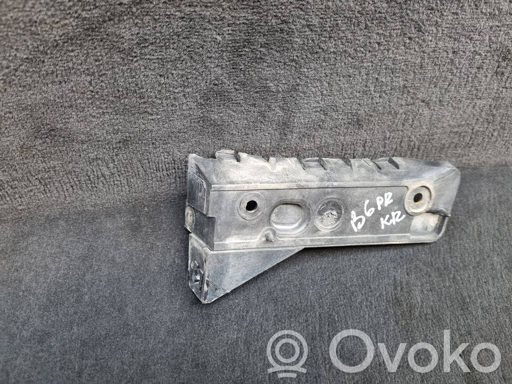 Audi A4 S4 B6 8E 8H Soporte del parachoques delantero 