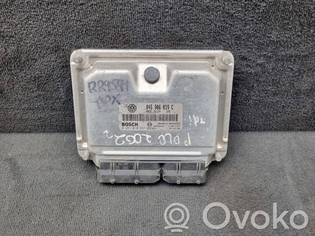 Engine control unit/module   045906019C,0281010697