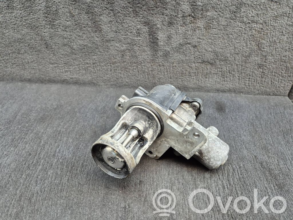 Audi A4 S4 B7 8E 8H Válvula EGR 