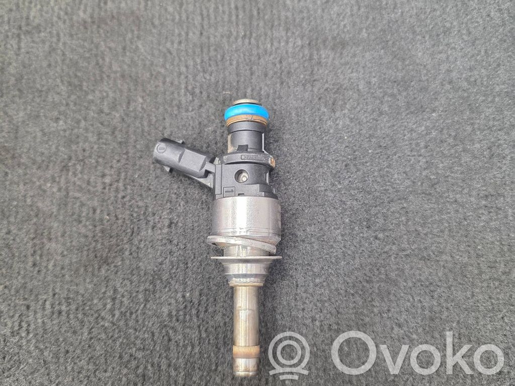 Audi A6 S6 C6 4F Fuel injector 