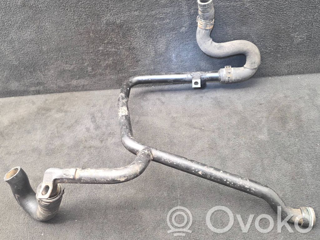 Audi A4 S4 B6 8E 8H Engine coolant pipe/hose 